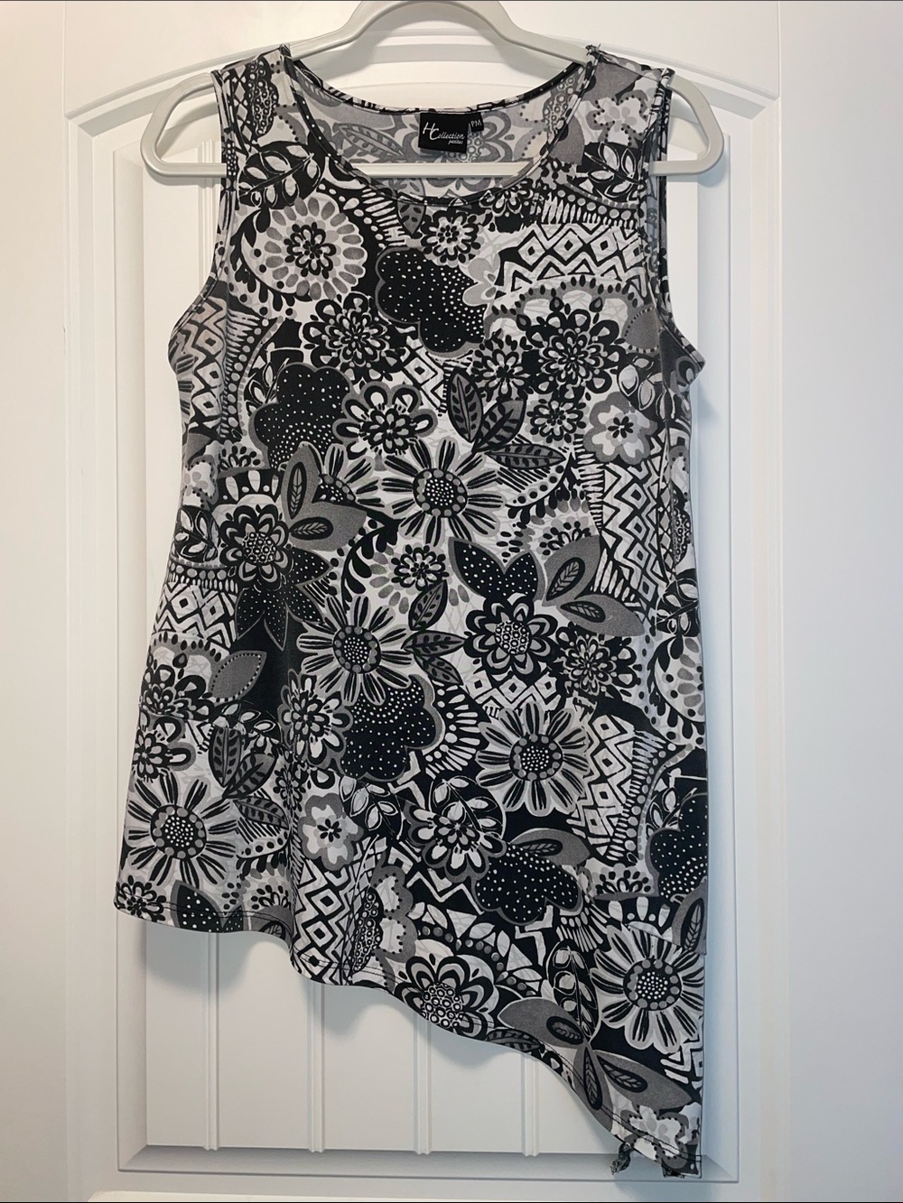 Black & White Patterned Tank Top - PM